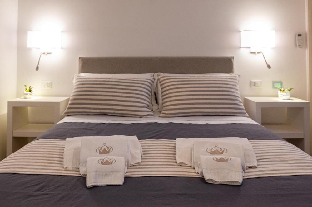 Dea Luxury Casa Vacanze- Zona Chiesa A Trullo - Алберобело Екстериор снимка