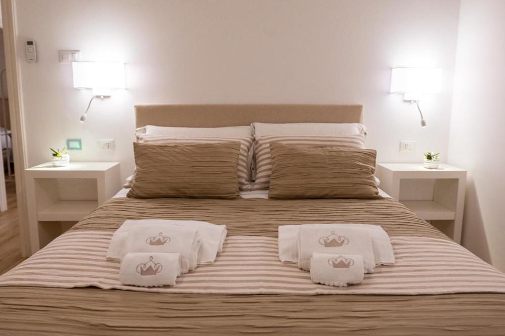 Dea Luxury Casa Vacanze- Zona Chiesa A Trullo - Алберобело Екстериор снимка